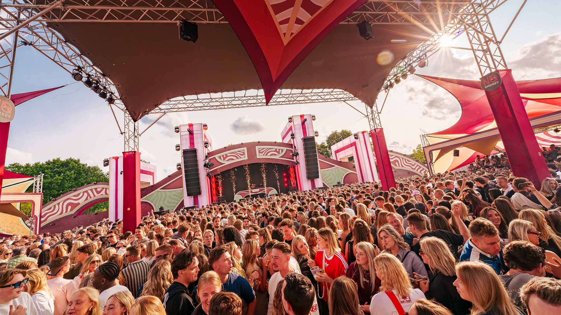 250608-185545-7th SUNDAY FESTIVAL-Bobbie van den Bosch-01609-HR